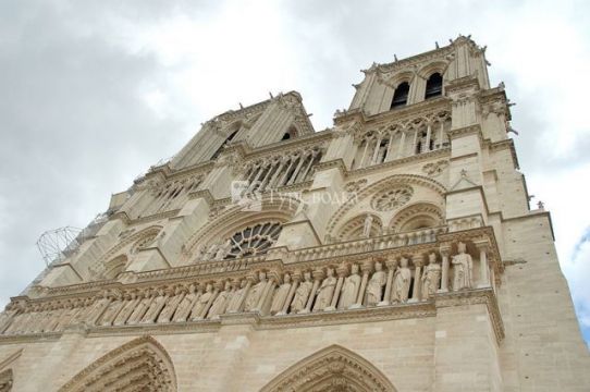 Собор Парижской Богоматери (Нотр-Дам-де-Пари). Автор: Philippe, commons.wikimedia.org