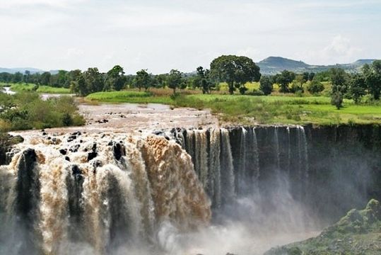 Водопад Blue Nile после сезона дождей.