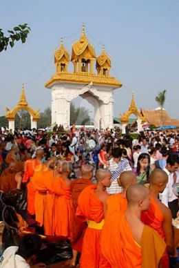 Фестиваль Пха Тхат-Луанг