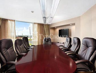 Days Hotel and Conference Centre Toronto Airport 2*