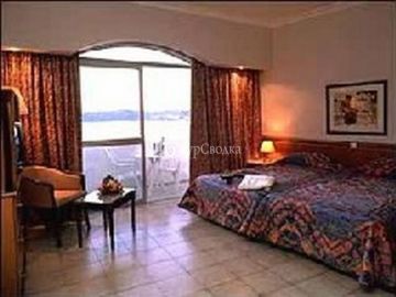 Dolmen Resort Hotel Malta 4*