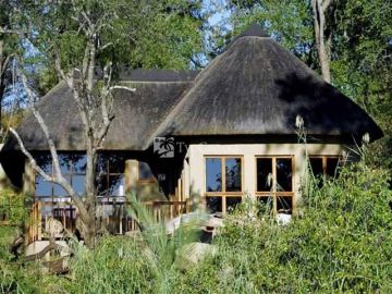 Divava Okavango Lodge and Spa 5*