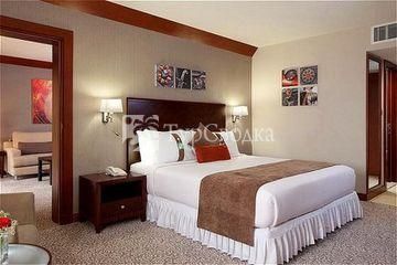 Holiday Inn Al Khobar Corniche 4*