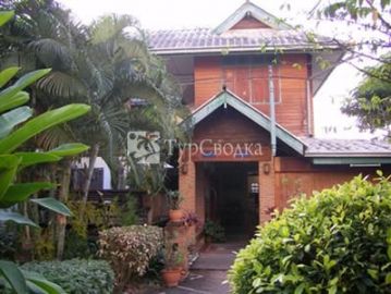 Ayutthaya Place Guest House 2*
