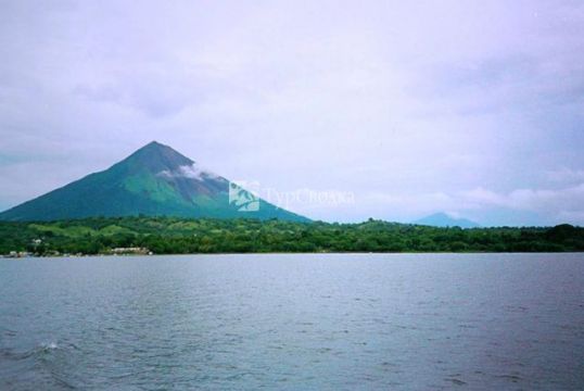 Озеро Никарагуа. Автор: Samoano, commons.wikimedia.org