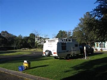 Millicent Lakeside Caravan Park Cabins 3*