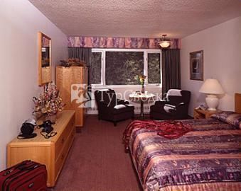 Mountaineer Lodge 2*