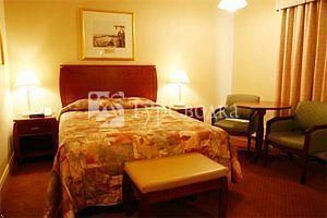 Chateau Nova Hotels & Suites Yellowknife 3*