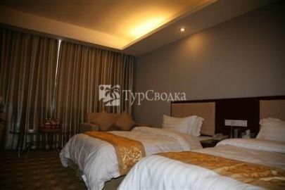 Huaxing Hotel 4*