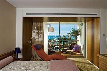 Grand Hotel Cannes 4*