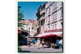 Hotel Des Allees Cannes 3*