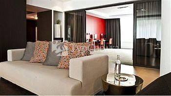 Hipark Grenoble 3*