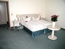 Turmhotel Lubbenau 3*