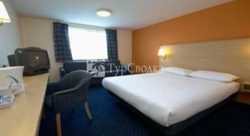 Travelodge Hotel M18 Doncaster 2*