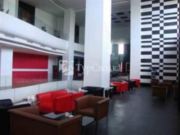 Merlynn Park Hotel Jakarta 5*