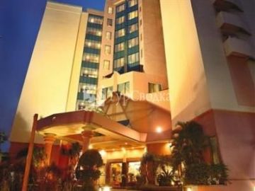 Travellers Hotel Jakarta 3*