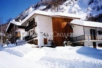 Hotel Aigle 2*