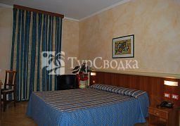 Hotel Lenotel 3*