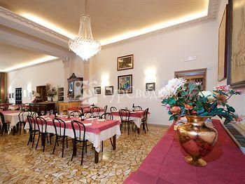 Albergo Nazionale 3*