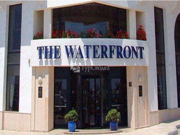Waterfront 4*