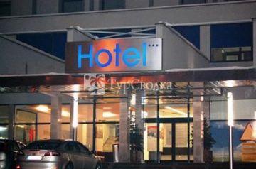 Hotel Tychy 3*