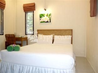 Khaolak Banana Bungalow 3*