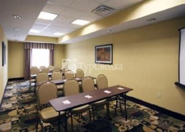 Comfort Suites Biloxi 3*