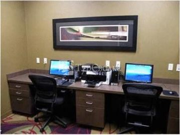 Homewood Suites Fort Smith 3*