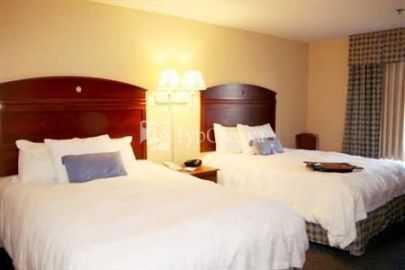 Hampton Inn Lebanon 3*