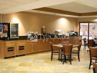 AmericInn Lodge & Suites Madison West 3*