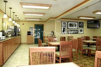 Country Inn & Suites By Carlson, Madison 2*