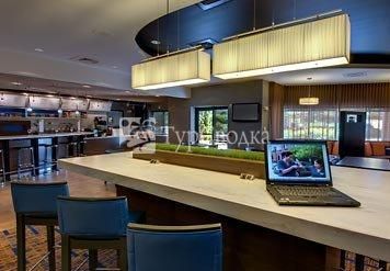 Courtyard by Marriott Madison East 4*