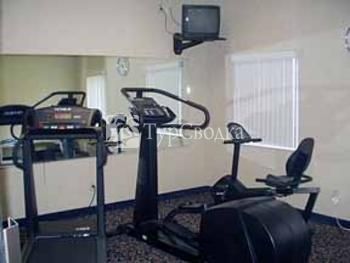 Comfort Suites Miamisburg 2*