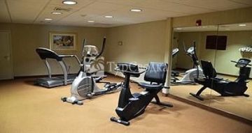 Jameson Inn & Suites Newport News 2*