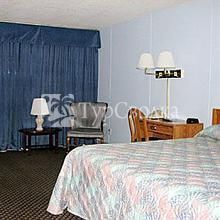 Knights Inn North Platte NE 1*