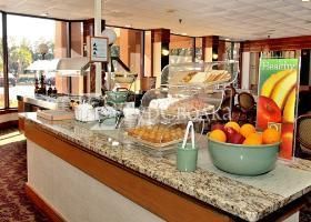 Quality Inn & Suites Pensacola 2*