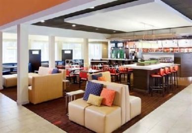 Courtyard by Marriott Sacramento Airport Natomas 3*