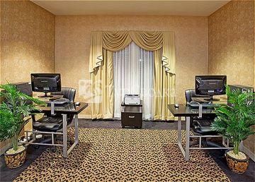 Holiday Inn Express Saginaw 3*