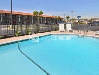 Travelodge Torrance/Redondo Beach 2*