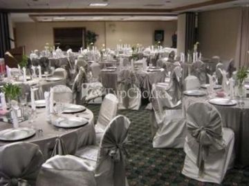 Eastland Suites Hotel & Conference Center of Champaign-Urbana 2*