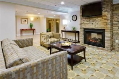 Holiday Inn Express Wilkes Barre East 2*