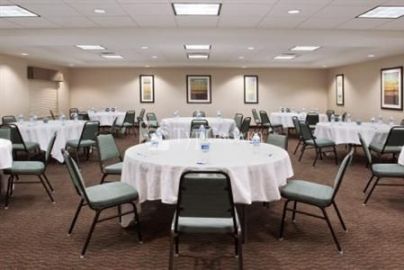 Holiday Inn Express Hotel & Suites Zanesville North 2*